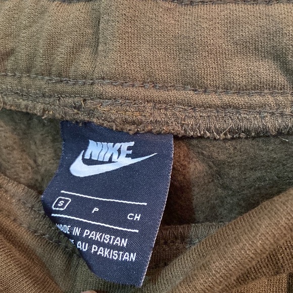 NIKE FLEECE MENS JOGGER - Picture 3 of 9